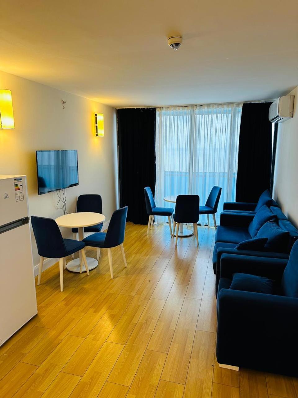 Orbi Citi Panorama Апартаменты